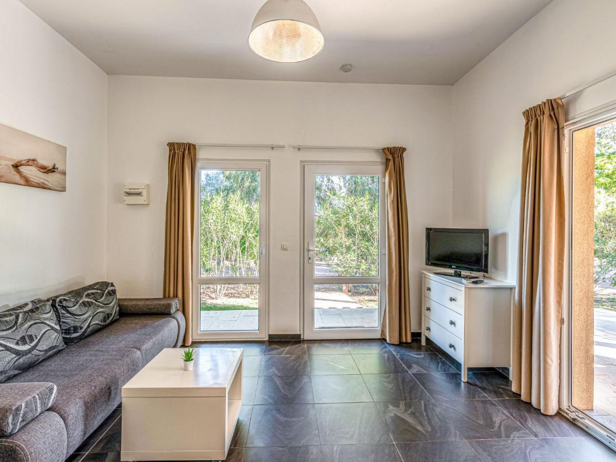 Apartment Marina Di Favone-3 By Interhome ฮองกา ภายนอก รูปภาพ